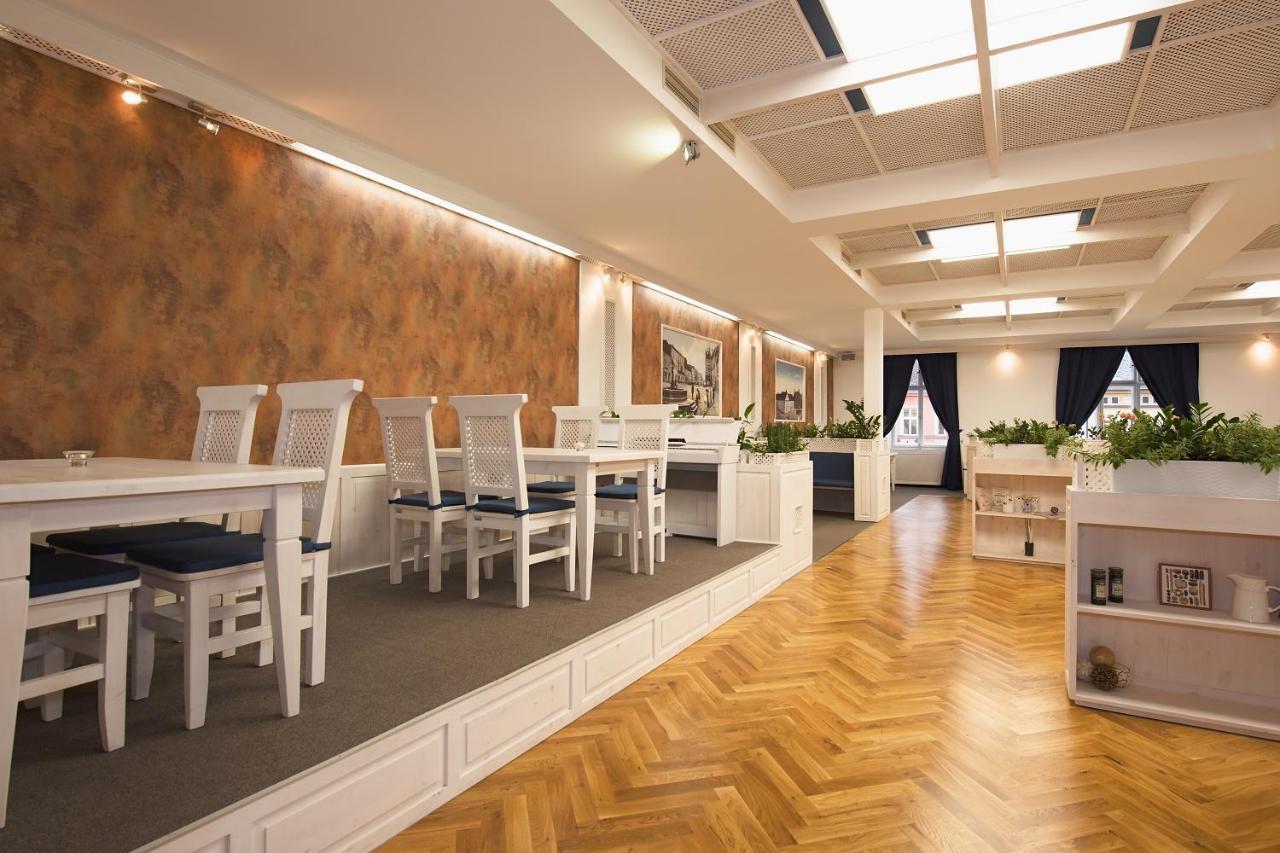 Hotel Slavia Svitavy Eksteriør billede